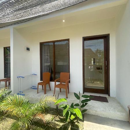 The Corner Homestay Kuta  Exterior photo