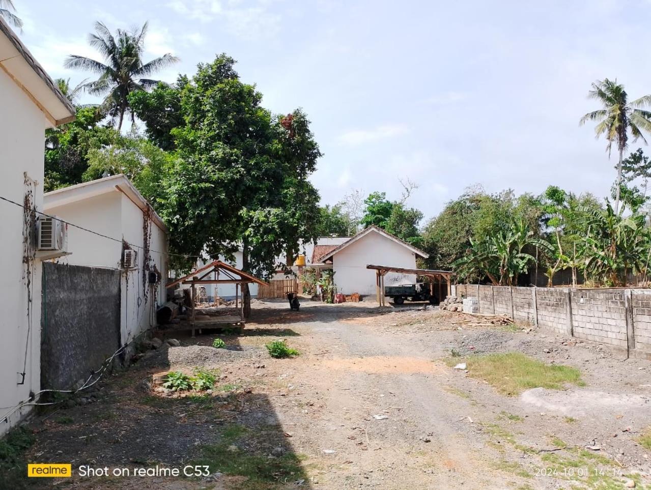 The Corner Homestay Kuta  Exterior photo