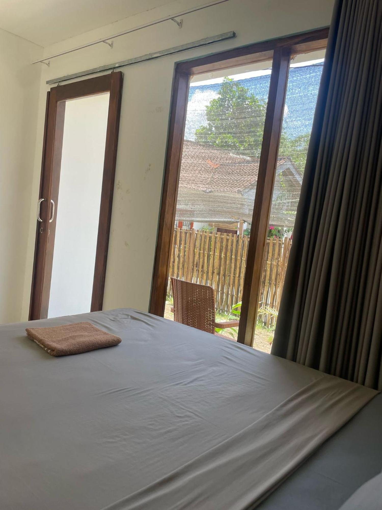 The Corner Homestay Kuta  Exterior photo